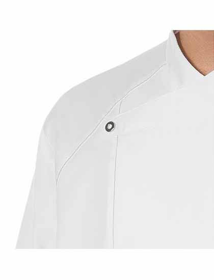 Detalle botón chaqueta cocina blanca transpirable.
