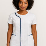 Bata manga corta vivo azul